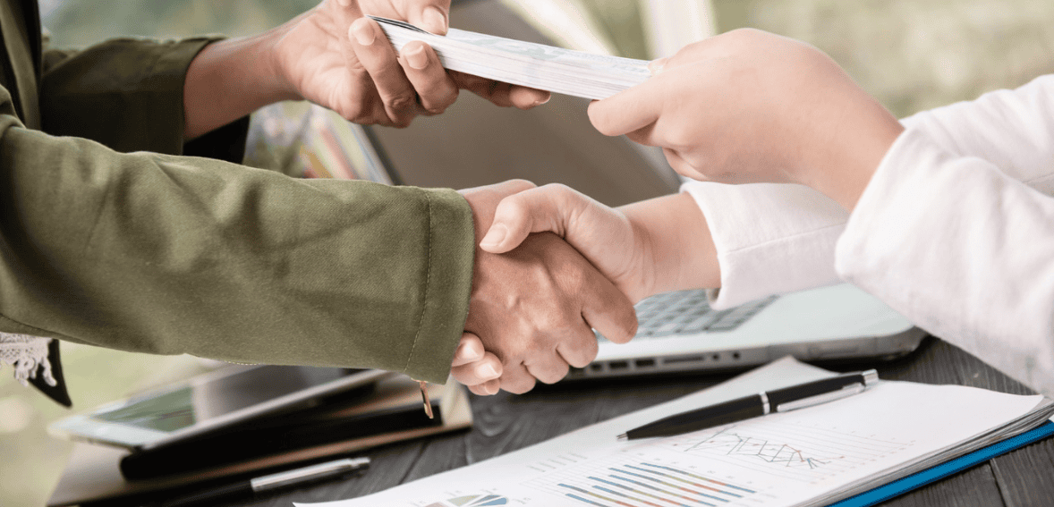 Business vs. Personal Credit: What Really Matters to Lenders?
